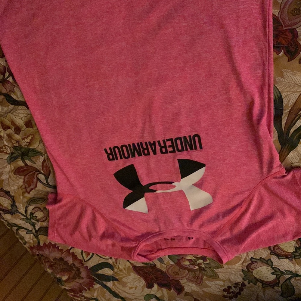 Under armor shirt girls - Picture 6 of 6